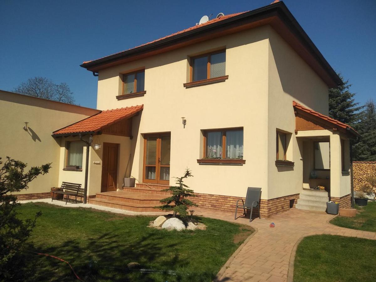 Domo Apartment Středokluky 외부 사진